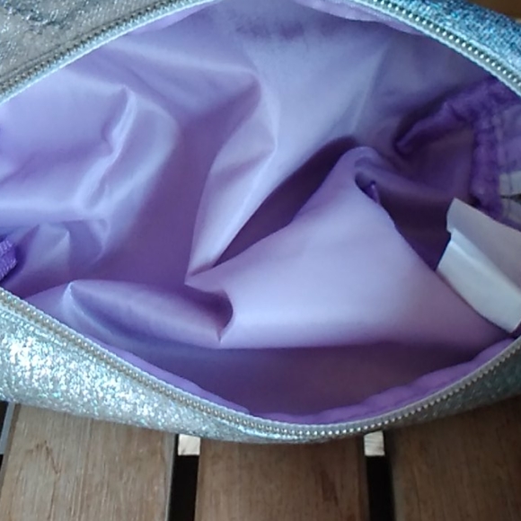 Cosmetics bag new silver sparkle - Picture 3 of 5